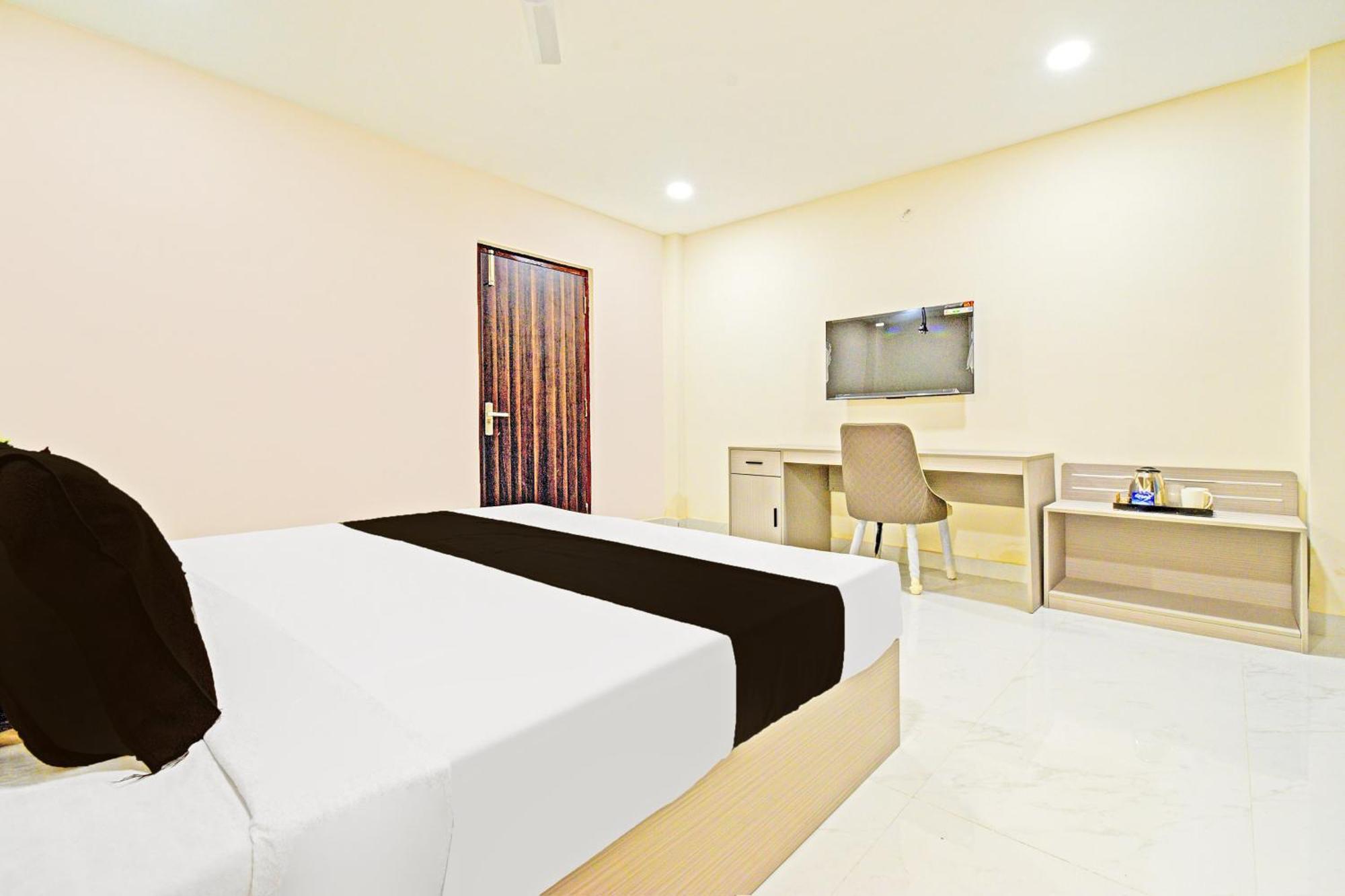 Hotel Super Collection O Sanath Nagar Near Railway Station Hyderabad Exterior foto
